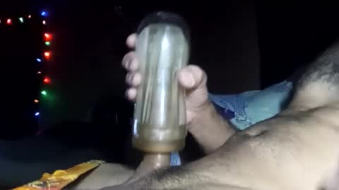 Snapshot of pussyluver520 chatting on 05/01/26, 06:29 Pussyluver520 online show from 05/01/26, 06:29
