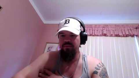 Snapshot of pussymonster27 chatting on 03/21/26, 02:20 pussymonster27 online show from 03/21/26, 02:20