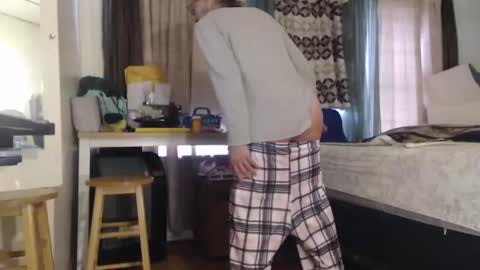 putiputi4u online show from 01/13/25, 06:49