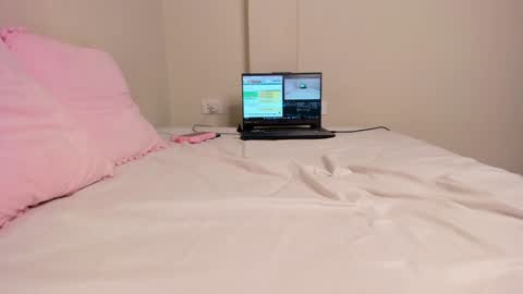 Sophy online show from 01/13/25, 11:06