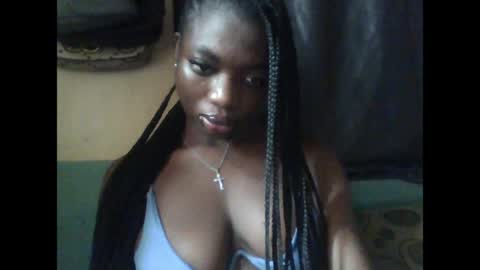 Snapshot of pweedy_ora chatting on 06/12/26, 10:14 ora online show from 06/12/26, 10:14