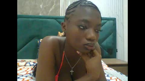 Snapshot of pweedy_ora chatting on 06/17/26, 11:56 ora online show from 06/17/26, 11:56