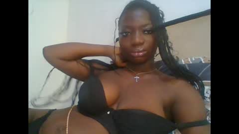 Snapshot of pweedy_ora chatting on 07/19/26, 09:35 ora online show from 07/19/26, 09:35