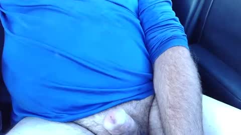 Snapshot of pyrichar31 chatting on 12/01/25, 07:52 pyrichar31 online show from 12/01/25, 07:52