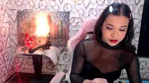 Queen Agatha online show from 02/08/26, 02:31