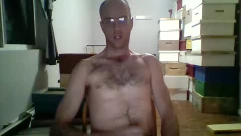 Snapshot of q2phq2ph chatting on 03/04/26, 05:02 q2phq2ph online show from 03/04/26, 05:02