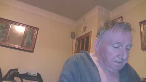 Snapshot of quathead chatting on 01/11/26, 09:31 quathead online show from 01/11/26, 09:31