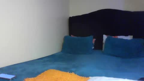 Snapshot of queen2034 chatting on 03/12/26, 07:36 queen2034 online show from 03/12/26, 07:36