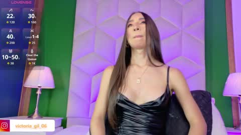Queen Violet online show from 05/05/26, 07:22