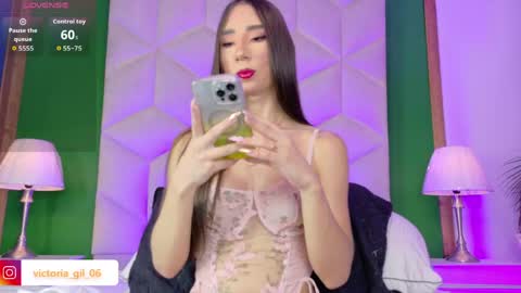 Queen Violet online show from 05/12/26, 07:55