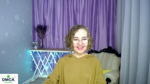 Snapshot of queen_a_n_i chatting on 06/10/26, 08:24 A N I Ill be here on December 1st online show from 06/10/26, 08:24