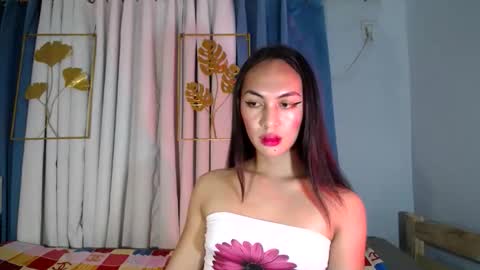 Snapshot of queen_danaya chatting on 06/04/26, 12:38 queen_danaya online show from 06/04/26, 12:38