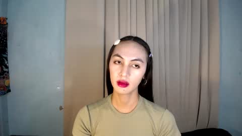 Snapshot of queen_danaya chatting on 06/27/26, 02:05 queen_danaya online show from 06/27/26, 02:05