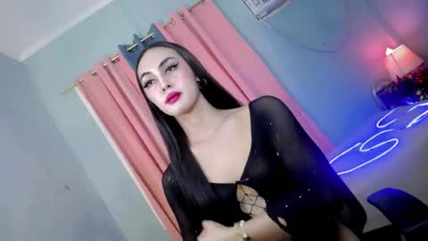 Snapshot of queen_danaya chatting on 07/05/26, 04:19 queen_danaya online show from 07/05/26, 04:19