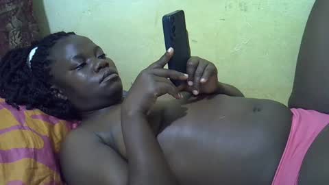 Snapshot of queen_darling3 chatting on 07/05/26, 08:49 Gentrix online show from 07/05/26, 08:49