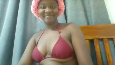 Snapshot of queen_diveer chatting on 10/08/25, 04:32 queen_diveer online show from 10/08/25, 04:32