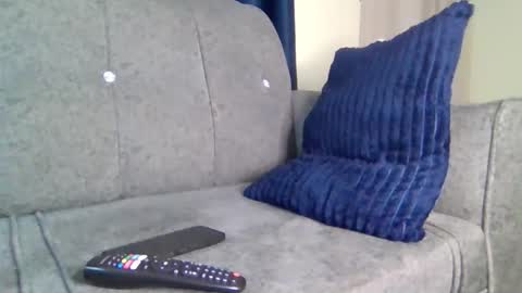 Snapshot of queen_doli chatting on 04/09/26, 09:31 queen_doli online show from 04/09/26, 09:31