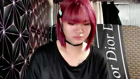 Snapshot of queen_elicktra chatting on 02/11/26, 03:33 JOY online show from 02/11/26, 03:33