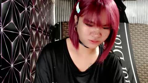 Snapshot of queen_elicktra chatting on 02/12/26, 11:27 JOY online show from 02/12/26, 11:27