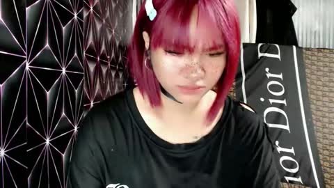 Snapshot of queen_elicktra chatting on 02/19/26, 01:45 JOY online show from 02/19/26, 01:45