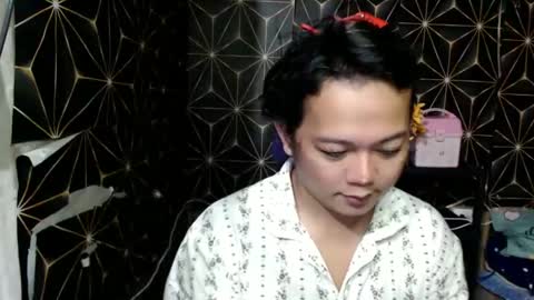 Snapshot of queen_ennah chatting on 12/28/24, 02:54 queen_ennah online show from 12/28/24, 02:54