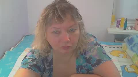 queen_jane8 online show from 11/26/25, 12:06
