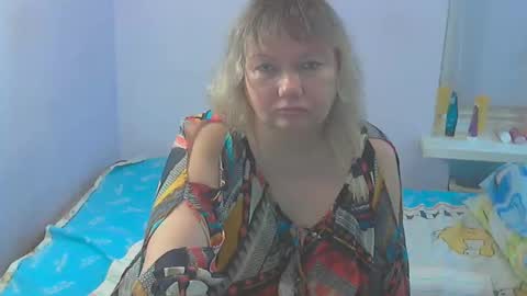 queen_jane8 online show from 11/29/25, 12:52