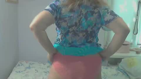 queen_jane8 online show from 05/28/26, 09:06