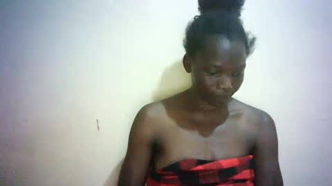 Snapshot of queen_joan chatting on 02/08/25, 07:27 queen_joan online show from 02/08/25, 07:27