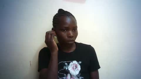 Snapshot of queen_joan chatting on 02/10/25, 01:55 queen_joan online show from 02/10/25, 01:55