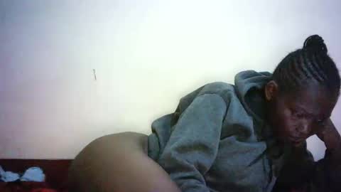 Snapshot of queen_joan chatting on 02/14/25, 03:11 queen_joan online show from 02/14/25, 03:11