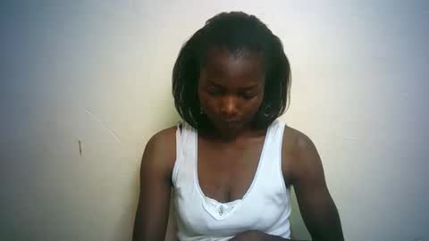 Snapshot of queen_joan chatting on 02/28/25, 12:52 queen_joan online show from 02/28/25, 12:52
