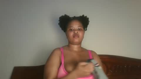 Queen kikih online show from 04/25/26, 10:51