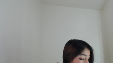 Snapshot of queen_leix chatting on 12/26/24, 02:48 Leix online show from 12/26/24, 02:48