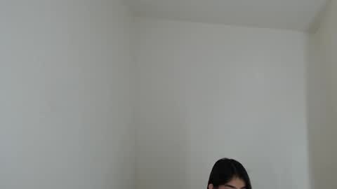 Snapshot of queen_leix chatting on 12/27/24, 10:12 Leix online show from 12/27/24, 10:12