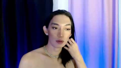 Queen Lucifer online show from 11/07/25, 05:13