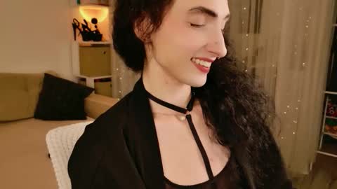 Snapshot of queen_of_tease chatting on 03/07/26, 06:27 queen_of_tease online show from 03/07/26, 06:27