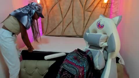   online show from 01/10/25, 11:22