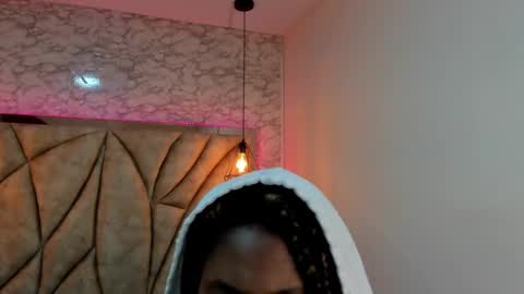   online show from 01/20/25, 11:24