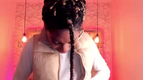   online show from 02/01/25, 02:56