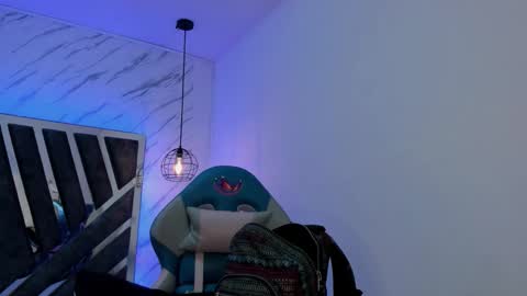   online show from 09/24/25, 11:24