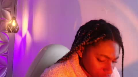   online show from 02/01/26, 02:37