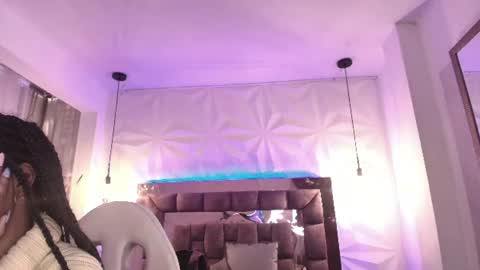   online show from 06/11/26, 12:03