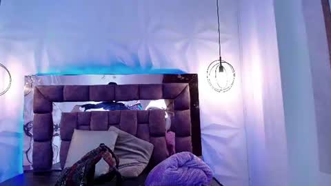   online show from 06/26/26, 12:20
