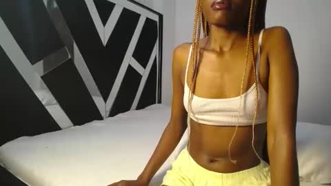 queen_sashavixen online show from 04/24/26, 05:21