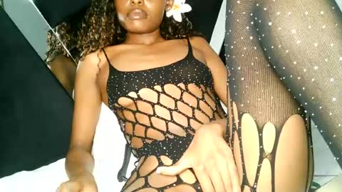 queen_sashavixen online show from 06/13/26, 06:06