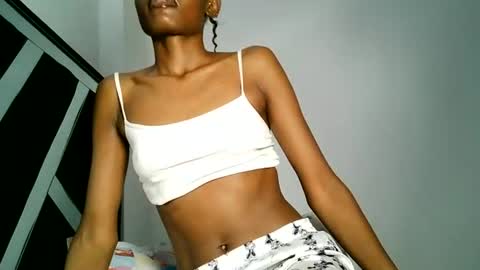 queen_sashavixen online show from 06/24/26, 04:55