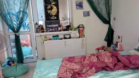queen_x_joker online show from 06/13/26, 01:20