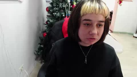 Snapshot of queen_zafiro88 chatting on 11/22/25, 02:27 Zafiro ILL BROADCAST UNTIL DECEMBER Onlyfans online show from 11/22/25, 02:27