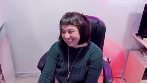 Snapshot of queen_zafiro88 chatting on 03/21/26, 02:09 Zafiro ILL BROADCAST UNTIL DECEMBER Onlyfans online show from 03/21/26, 02:09